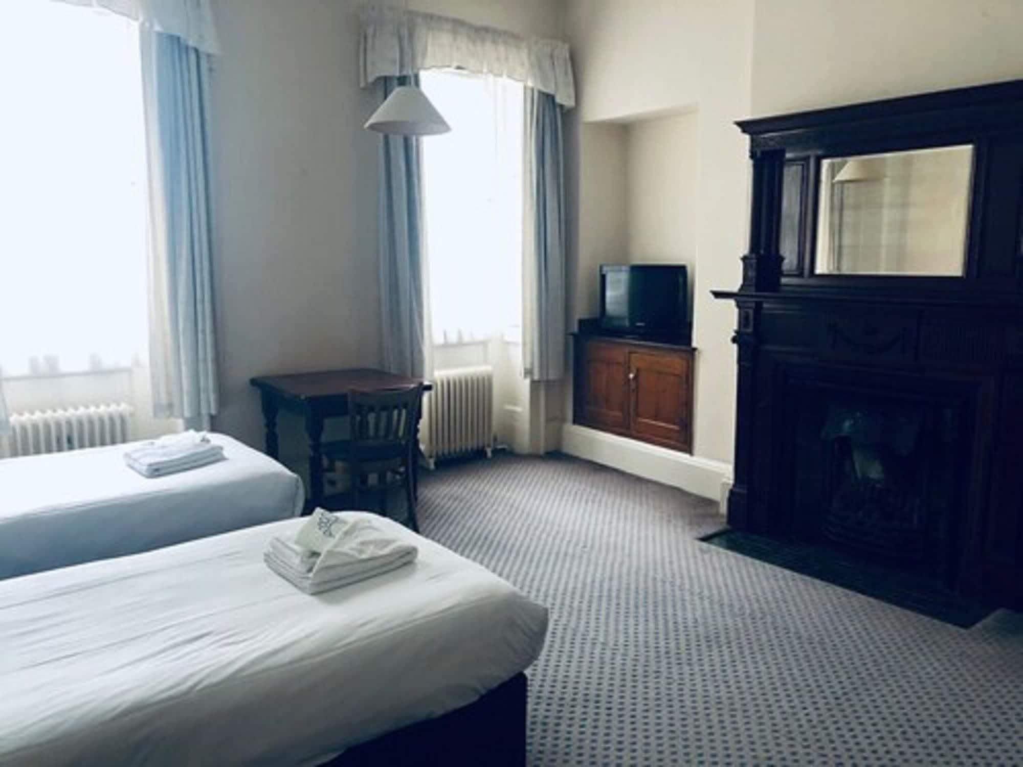 Parade Park Accommodation Бат Екстер'єр фото